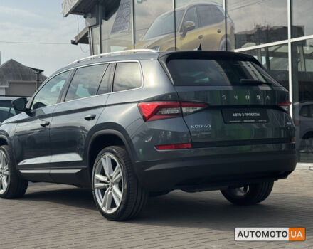 Шкода Kodiaq 2020 в Киеве на Automoto.ua Серый Шкода Kodiaq, объемом двигателя 2 л и пробегом 92 тыс. км за 28500 $, фото 24 на Automoto.ua