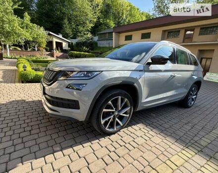 Серый Шкода Kodiaq, объемом двигателя 1.97 л и пробегом 177 тыс. км за 35800 $, фото 62 на Automoto.ua