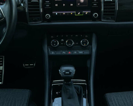 Серый Шкода Kodiaq, объемом двигателя 1.97 л и пробегом 222 тыс. км за 28000 $, фото 22 на Automoto.ua