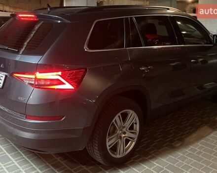 Серый Шкода Kodiaq, объемом двигателя 1.98 л и пробегом 70 тыс. км за 31500 $, фото 35 на Automoto.ua