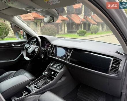 Серый Шкода Kodiaq, объемом двигателя 1.97 л и пробегом 204 тыс. км за 32000 $, фото 44 на Automoto.ua