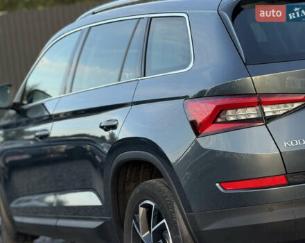 Сірий Шкода Kodiaq, об'ємом двигуна 2 л та пробігом 174 тис. км за 31999 $, фото 14 на Automoto.ua