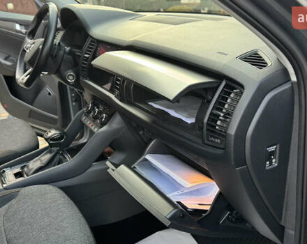 Серый Шкода Kodiaq, объемом двигателя 1.97 л и пробегом 141 тыс. км за 29999 $, фото 165 на Automoto.ua