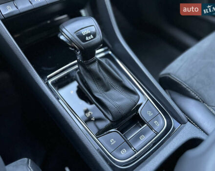 Сірий Шкода Kodiaq, об'ємом двигуна 1.97 л та пробігом 248 тис. км за 27499 $, фото 19 на Automoto.ua