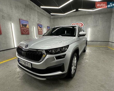 Серый Шкода Kodiaq, объемом двигателя 1.97 л и пробегом 189 тыс. км за 31000 $, фото 5 на Automoto.ua