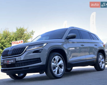 Серый Шкода Kodiaq, объемом двигателя 2 л и пробегом 170 тыс. км за 31555 $, фото 1 на Automoto.ua