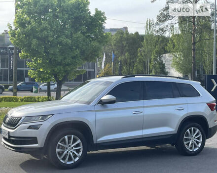 Сірий Шкода Kodiaq, об'ємом двигуна 2 л та пробігом 55 тис. км за 37999 $, фото 11 на Automoto.ua