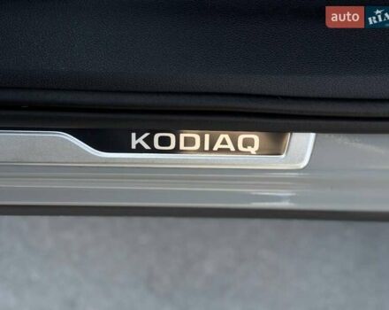 Шкода Kodiaq 2021 в Ровно на Automoto.ua Серый Шкода Kodiaq, объемом двигателя 1.98 л и пробегом 92 тыс. км за 35300 $, фото 40 на Automoto.ua