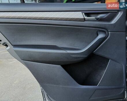 Серый Шкода Kodiaq, объемом двигателя 1.98 л и пробегом 36 тыс. км за 32999 $, фото 26 на Automoto.ua