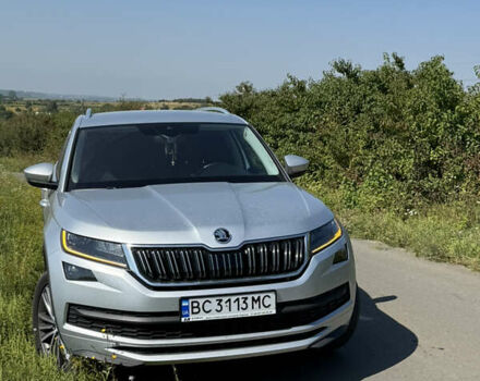 Шкода Kodiaq 2021 в Львове на Automoto.ua Серый Шкода Kodiaq, объемом двигателя 1.97 л и пробегом 103 тыс. км за 38777 $, фото 2 на Automoto.ua