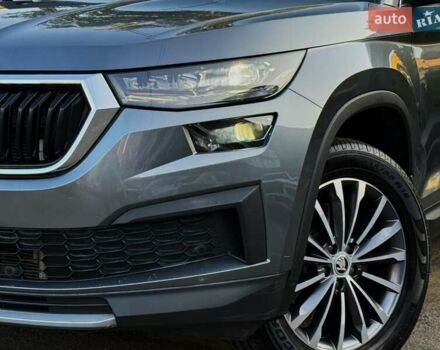 Серый Шкода Kodiaq, объемом двигателя 1.98 л и пробегом 36 тыс. км за 33699 $, фото 8 на Automoto.ua