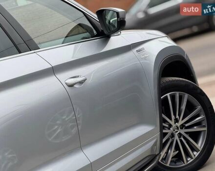 Серый Шкода Kodiaq, объемом двигателя 1.97 л и пробегом 177 тыс. км за 35999 $, фото 20 на Automoto.ua