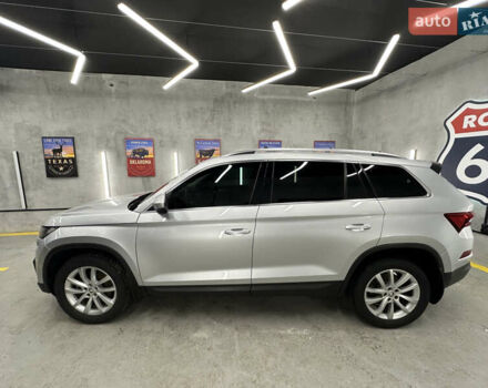 Серый Шкода Kodiaq, объемом двигателя 1.97 л и пробегом 189 тыс. км за 31000 $, фото 8 на Automoto.ua