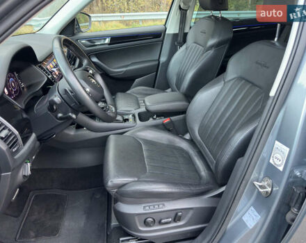 Серый Шкода Kodiaq, объемом двигателя 2 л и пробегом 181 тыс. км за 35399 $, фото 70 на Automoto.ua