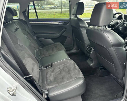 Серый Шкода Kodiaq, объемом двигателя 1.97 л и пробегом 77 тыс. км за 29999 $, фото 16 на Automoto.ua