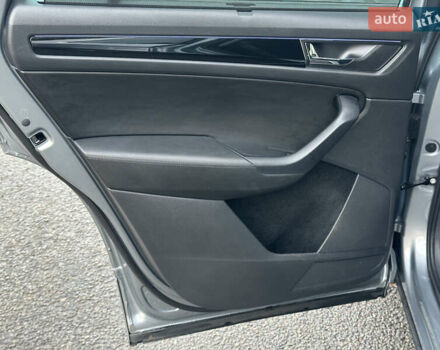 Серый Шкода Kodiaq, объемом двигателя 2 л и пробегом 181 тыс. км за 35399 $, фото 74 на Automoto.ua