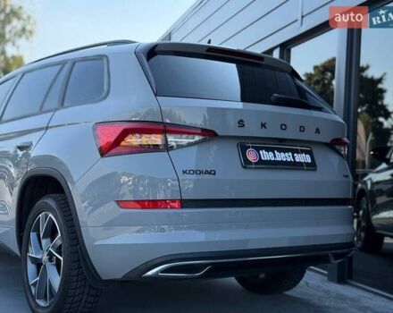 Шкода Kodiaq 2021 в Ровно на Automoto.ua Серый Шкода Kodiaq, объемом двигателя 1.98 л и пробегом 92 тыс. км за 35300 $, фото 6 на Automoto.ua