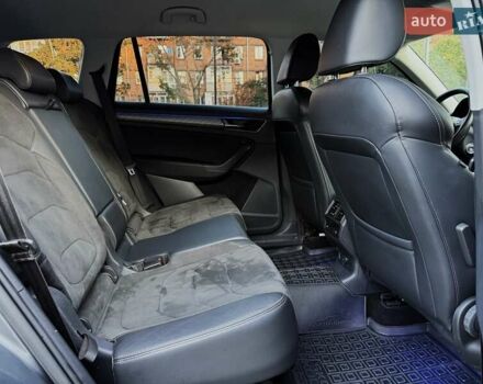 Серый Шкода Kodiaq, объемом двигателя 1.98 л и пробегом 36 тыс. км за 32999 $, фото 29 на Automoto.ua