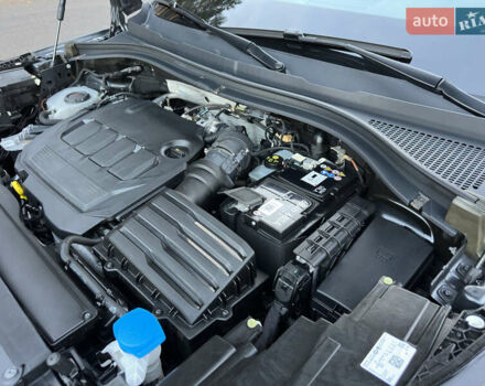 Серый Шкода Kodiaq, объемом двигателя 2 л и пробегом 181 тыс. км за 35399 $, фото 165 на Automoto.ua