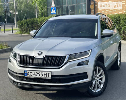 Сірий Шкода Kodiaq, об'ємом двигуна 2 л та пробігом 55 тис. км за 37999 $, фото 1 на Automoto.ua