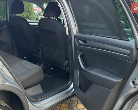 Серый Шкода Kodiaq, объемом двигателя 1.97 л и пробегом 141 тыс. км за 29999 $, фото 85 на Automoto.ua