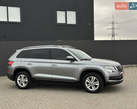 Серый Шкода Kodiaq, объемом двигателя 2 л и пробегом 167 тыс. км за 29000 $, фото 3 на Automoto.ua