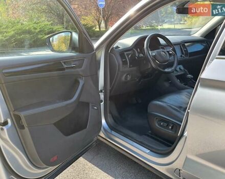 Серый Шкода Kodiaq, объемом двигателя 1.98 л и пробегом 112 тыс. км за 30787 $, фото 9 на Automoto.ua