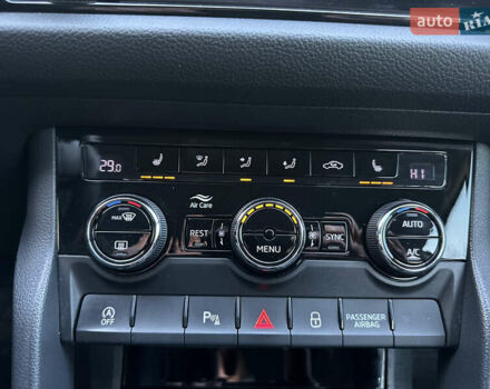 Шкода Kodiaq 2021 в Киеве на Automoto.ua Серый Шкода Kodiaq, объемом двигателя 1.97 л и пробегом 248 тыс. км за 27999 $, фото 18 на Automoto.ua
