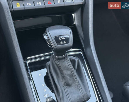 Серый Шкода Kodiaq, объемом двигателя 2 л и пробегом 181 тыс. км за 35399 $, фото 131 на Automoto.ua