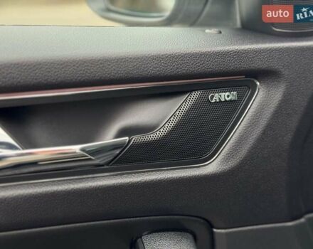 Серый Шкода Kodiaq, объемом двигателя 1.97 л и пробегом 177 тыс. км за 35999 $, фото 31 на Automoto.ua