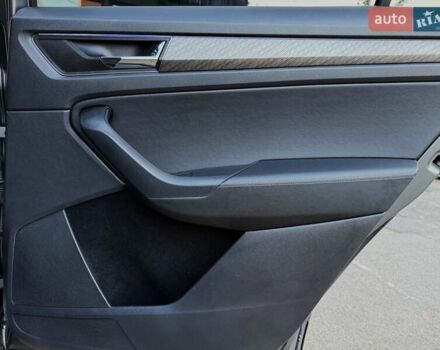 Сірий Шкода Kodiaq, об'ємом двигуна 1.98 л та пробігом 36 тис. км за 31999 $, фото 28 на Automoto.ua