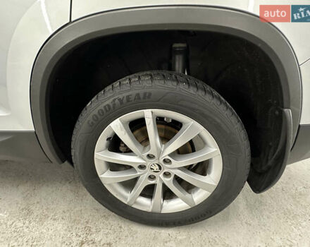 Серый Шкода Kodiaq, объемом двигателя 1.97 л и пробегом 189 тыс. км за 31000 $, фото 10 на Automoto.ua