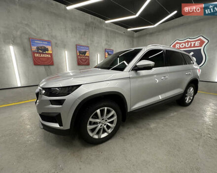 Серый Шкода Kodiaq, объемом двигателя 1.97 л и пробегом 189 тыс. км за 31000 $, фото 7 на Automoto.ua