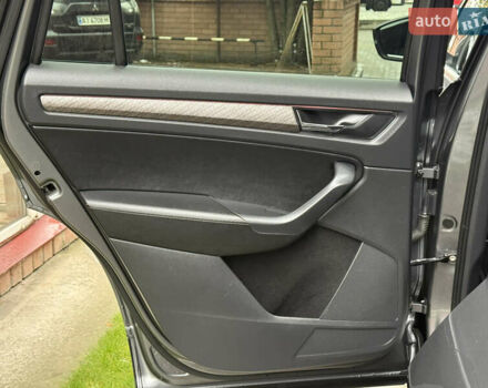 Серый Шкода Kodiaq, объемом двигателя 1.97 л и пробегом 185 тыс. км за 33499 $, фото 46 на Automoto.ua