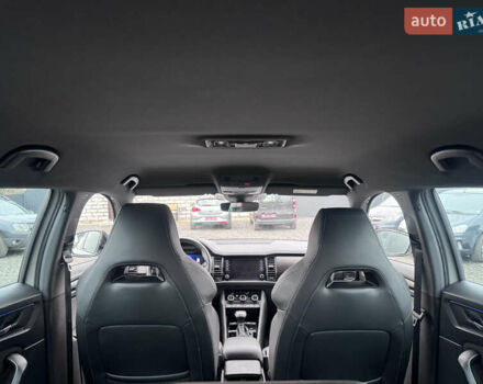 Сірий Шкода Kodiaq, об'ємом двигуна 2 л та пробігом 118 тис. км за 40001 $, фото 39 на Automoto.ua