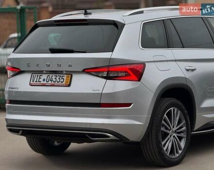 Серый Шкода Kodiaq, объемом двигателя 1.97 л и пробегом 177 тыс. км за 35999 $, фото 18 на Automoto.ua