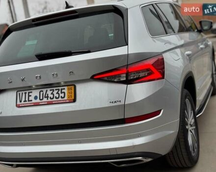 Серый Шкода Kodiaq, объемом двигателя 1.97 л и пробегом 177 тыс. км за 35999 $, фото 19 на Automoto.ua
