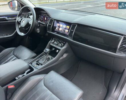 Серый Шкода Kodiaq, объемом двигателя 2 л и пробегом 181 тыс. км за 35399 $, фото 99 на Automoto.ua