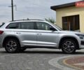 Шкода Kodiaq 2021 в Львове на Automoto.ua Серый Шкода Kodiaq, объемом двигателя 1.97 л и пробегом 108 тыс. км за 42999 $, фото 4 на Automoto.ua