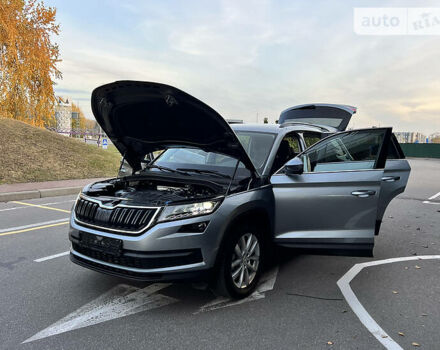 Сірий Шкода Kodiaq, об'ємом двигуна 2 л та пробігом 6 тис. км за 37999 $, фото 100 на Automoto.ua