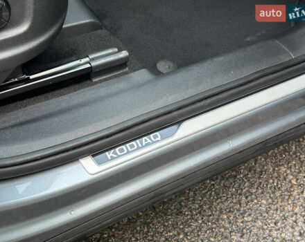 Серый Шкода Kodiaq, объемом двигателя 2 л и пробегом 181 тыс. км за 35399 $, фото 98 на Automoto.ua