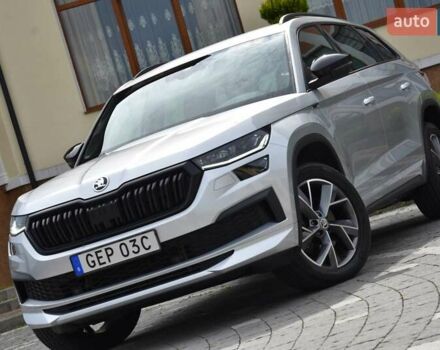 Шкода Kodiaq 2021 в Львове на Automoto.ua Серый Шкода Kodiaq, объемом двигателя 1.97 л и пробегом 108 тыс. км за 42999 $, фото 6 на Automoto.ua
