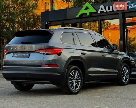 Серый Шкода Kodiaq, объемом двигателя 1.98 л и пробегом 36 тыс. км за 33699 $, фото 18 на Automoto.ua