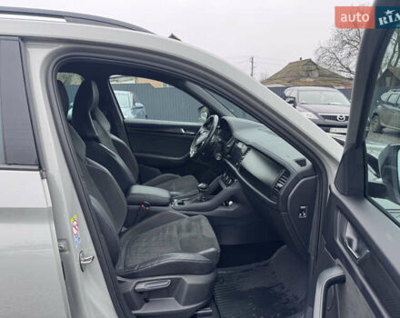 Сірий Шкода Kodiaq, об'ємом двигуна 2 л та пробігом 118 тис. км за 40001 $, фото 41 на Automoto.ua