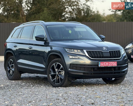 Сірий Шкода Kodiaq, об'ємом двигуна 2 л та пробігом 174 тис. км за 31999 $, фото 6 на Automoto.ua