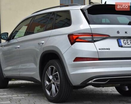 Шкода Kodiaq 2021 в Львове на Automoto.ua Серый Шкода Kodiaq, объемом двигателя 1.97 л и пробегом 108 тыс. км за 42999 $, фото 18 на Automoto.ua