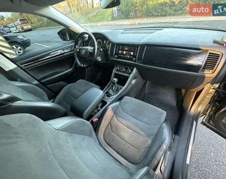 Сірий Шкода Kodiaq, об'ємом двигуна 1.97 л та пробігом 248 тис. км за 27499 $, фото 38 на Automoto.ua