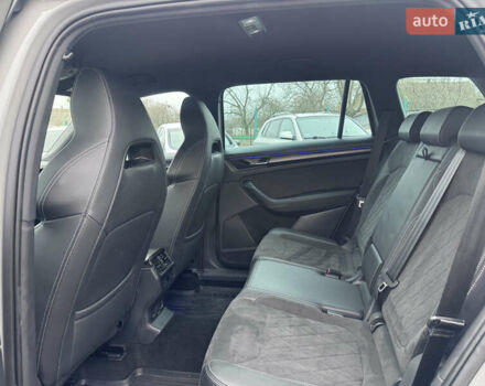Сірий Шкода Kodiaq, об'ємом двигуна 2 л та пробігом 118 тис. км за 40001 $, фото 35 на Automoto.ua