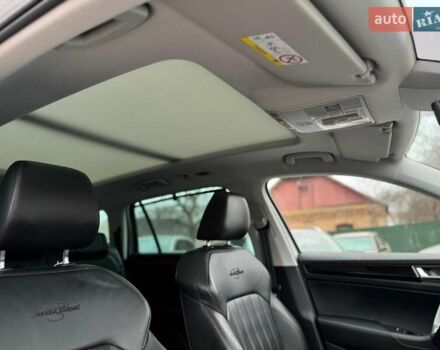 Серый Шкода Kodiaq, объемом двигателя 1.97 л и пробегом 177 тыс. км за 35999 $, фото 45 на Automoto.ua