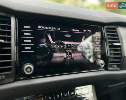 Серый Шкода Kodiaq, объемом двигателя 2 л и пробегом 181 тыс. км за 31500 $, фото 17 на Automoto.ua